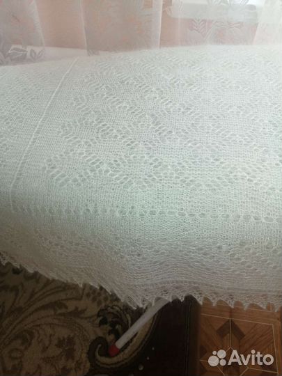 Пуховый платок паутинка