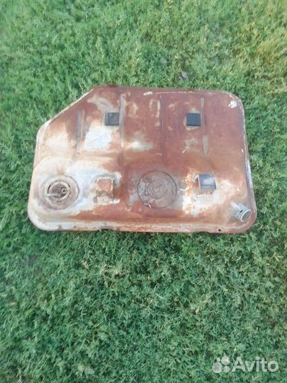 Топливный бак