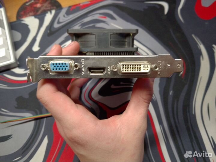 Видеокарта GT440