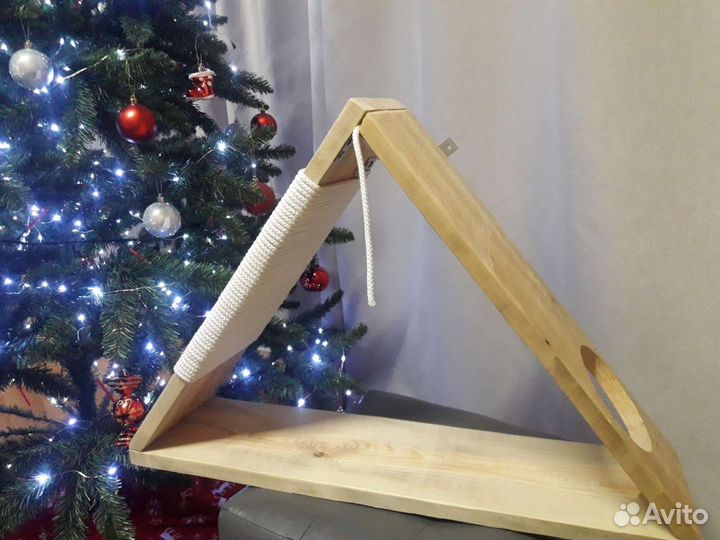 Когтеточка домик