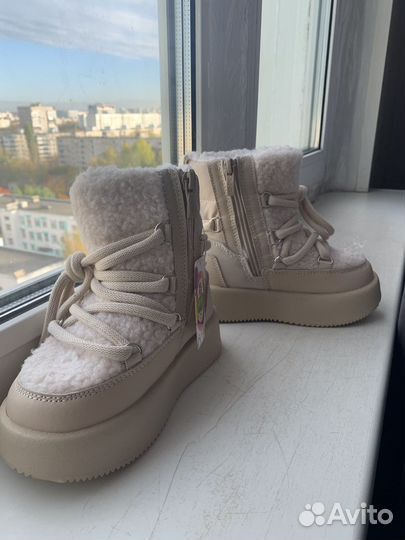 Ботинки зимние угги для девочки 28р