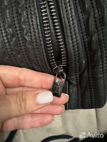 Куртка кожаная женская 40 42