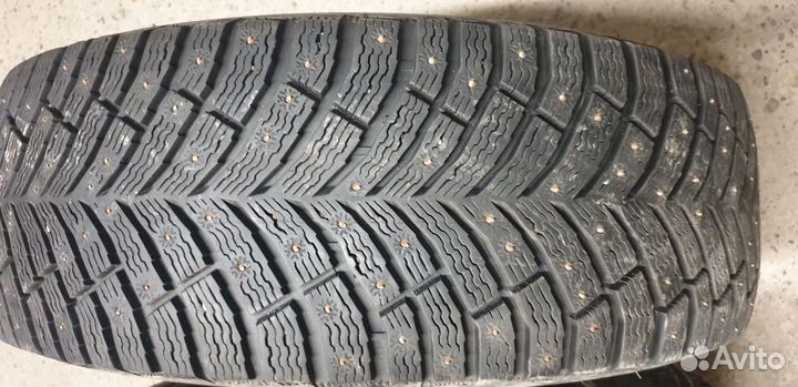 Michelin X-Ice North 4 SUV 235/55 R19 105T