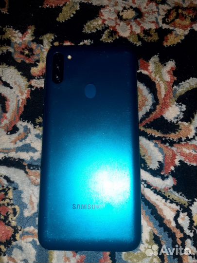 Samsung Galaxy M11, 3/32 ГБ