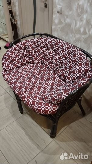 Диванчик из ротанга
