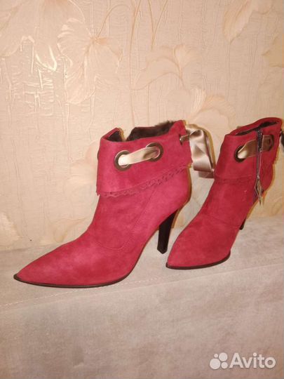Ботильоны на меху 38р