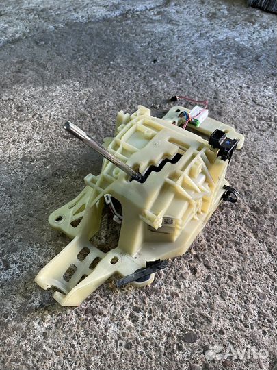 Кулиса переключения АКПП Mitsubishi L200 2021г