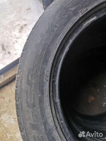 Bridgestone Dueler H/P 235/55 R17