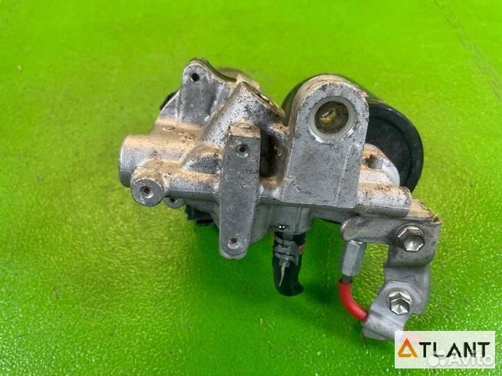 Блок abs toyota prius