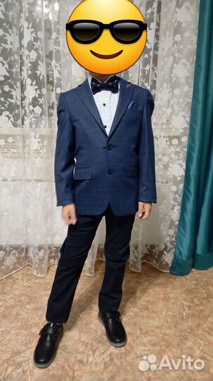 Пиджак и жилет школьный