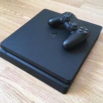 Sony playstation 4 slim