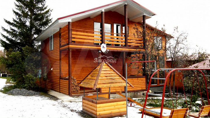 Коттедж 300 м² на участке 15 сот.