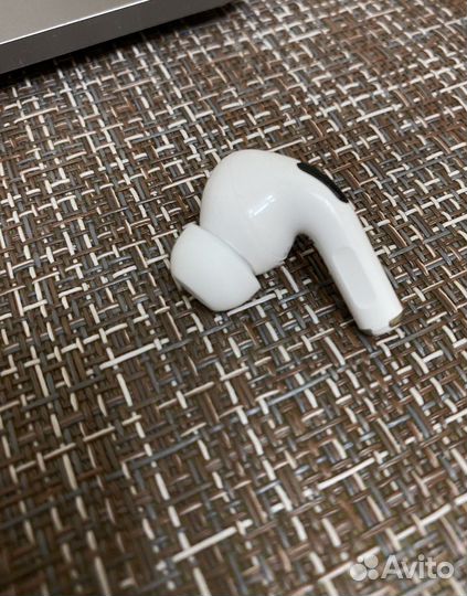 Наушник Airpods Pro левый