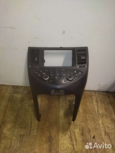 Накладка центральная на торпедо Primera P12E