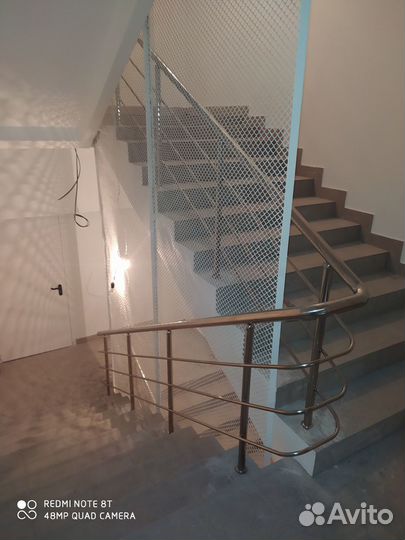 Поручни для лестниц