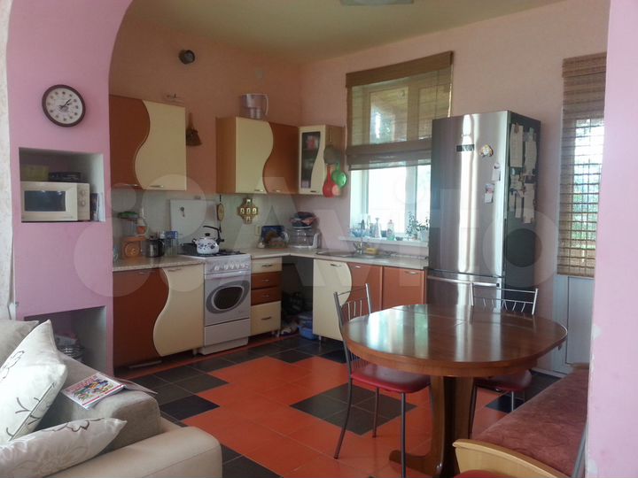 Дом 143,2 м² на участке 16,4 сот.