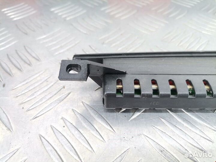 Стоп-сигнал seat Alhambra рест. 2004 5L0945097