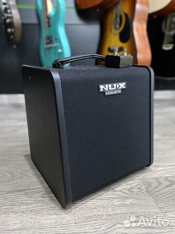 NUX AC-60 комбоусилитель для акустики