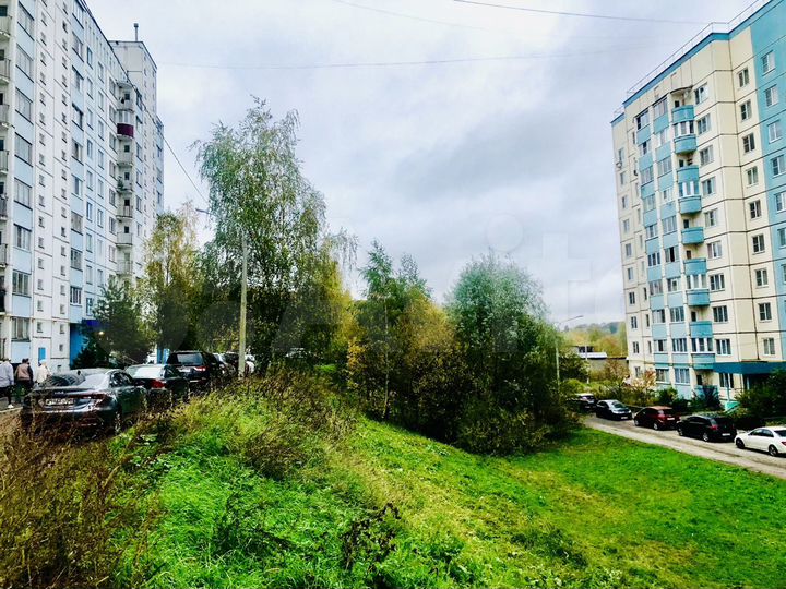 3-к. квартира, 70,7 м², 2/10 эт.