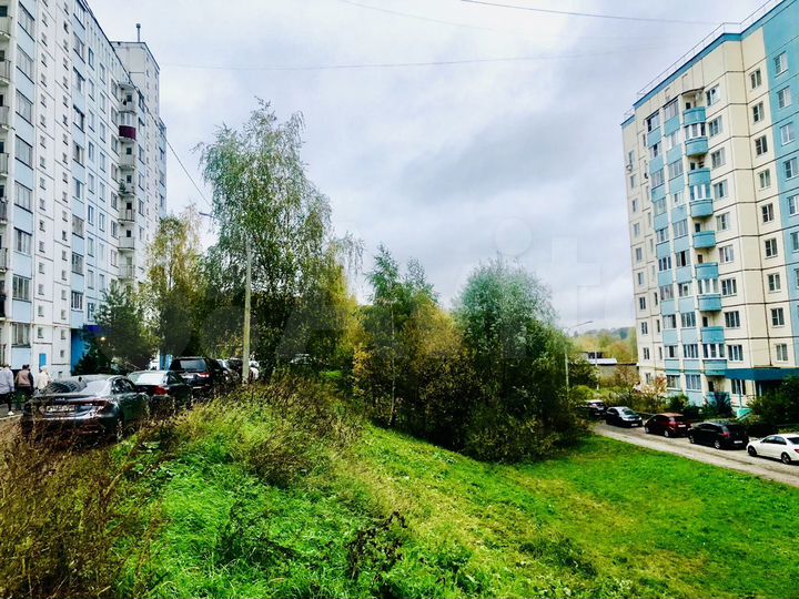 3-к. квартира, 70,7 м², 2/10 эт.