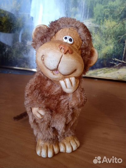 Статуэтки обезьянки