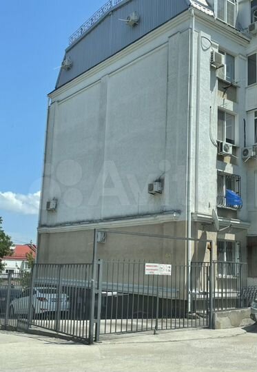 4-к. квартира, 110 м², 4/5 эт.