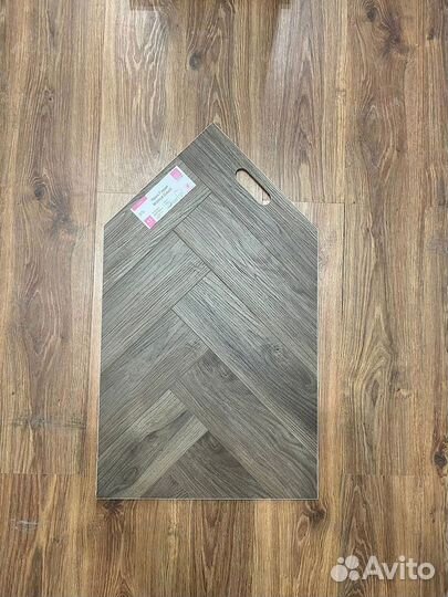 Кварцвинил ёлочка новый