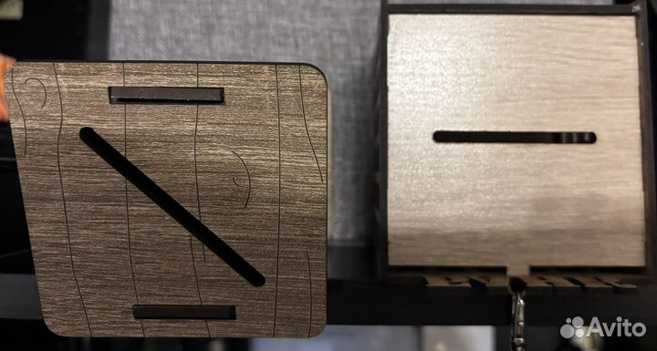 Копилки для монет или бумажных денег