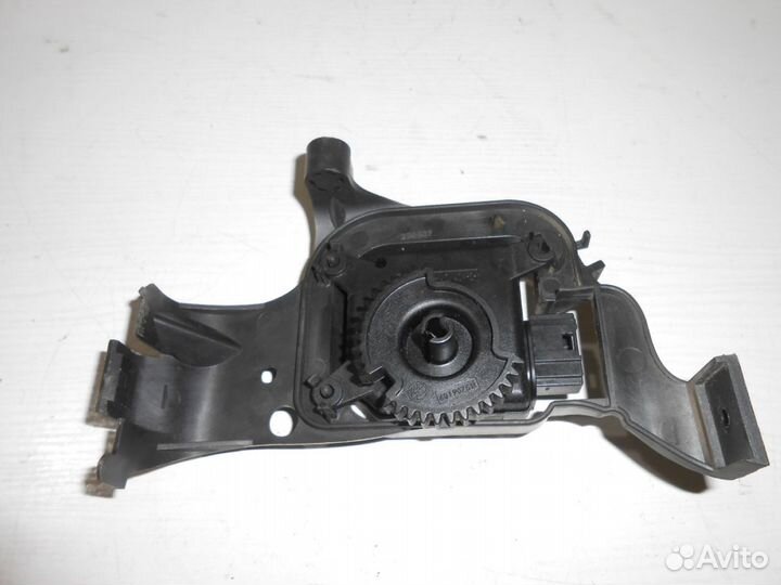 Моторчик заслонки печки Шкода Румстер