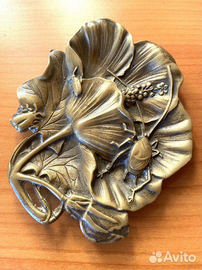 Пепельница мелочница антикварная бронза Франция
