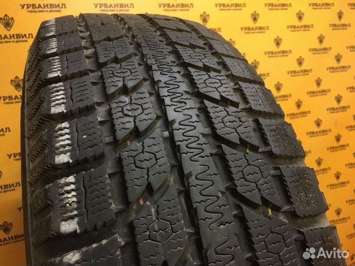 Toyo Observe GSi-5 235/65 R18 106S