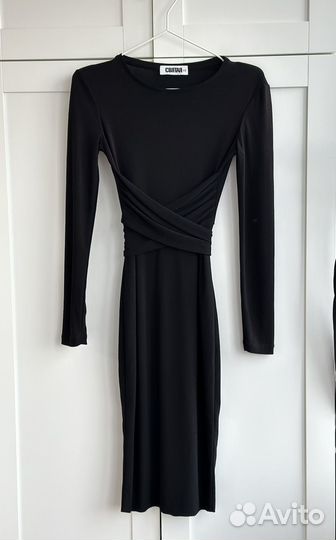 Черное облегающее платье святая xs s