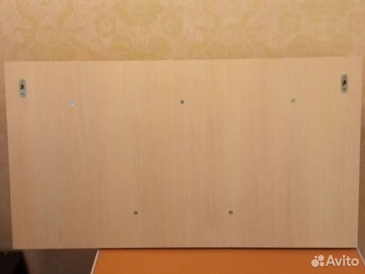 Полка настенная навесная