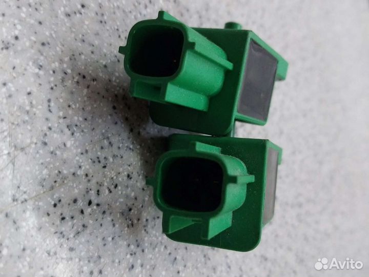 Датчик airbag1k0909606c Audi