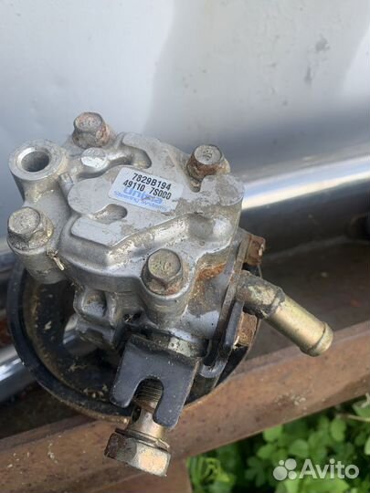 Infiniti QX-56 Насос гидроусилителя оригинал