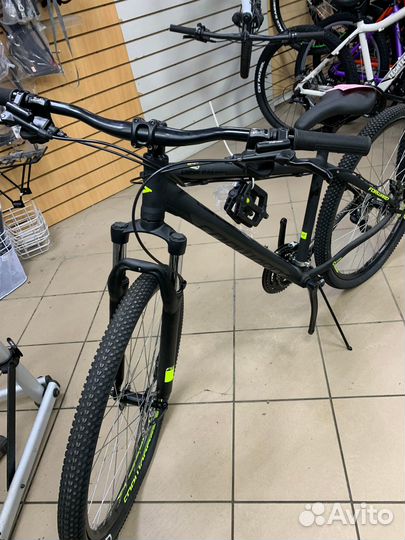 Велосипед forward apache 27,5 3.0 disc