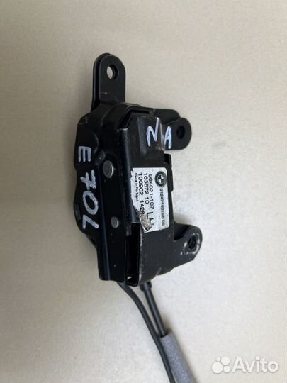 Замок багажника BMW X5 E70