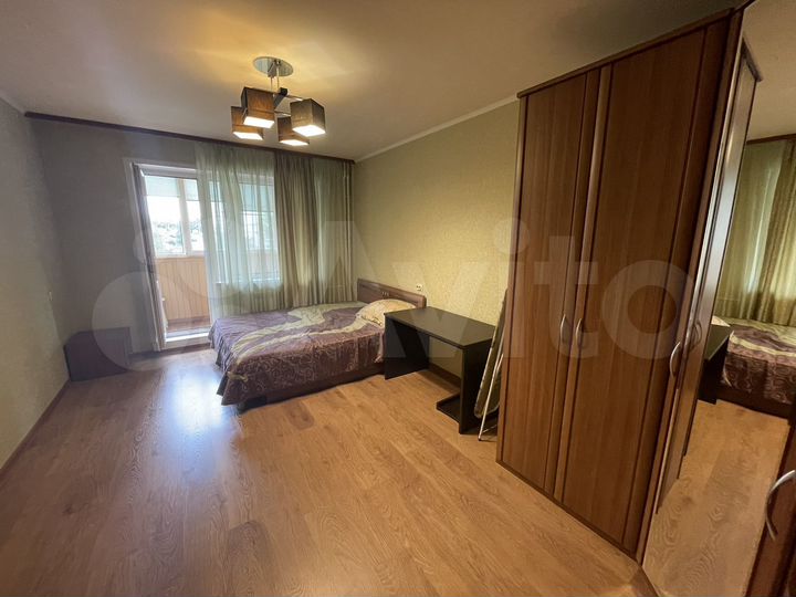 2-к. квартира, 68 м², 3/10 эт.