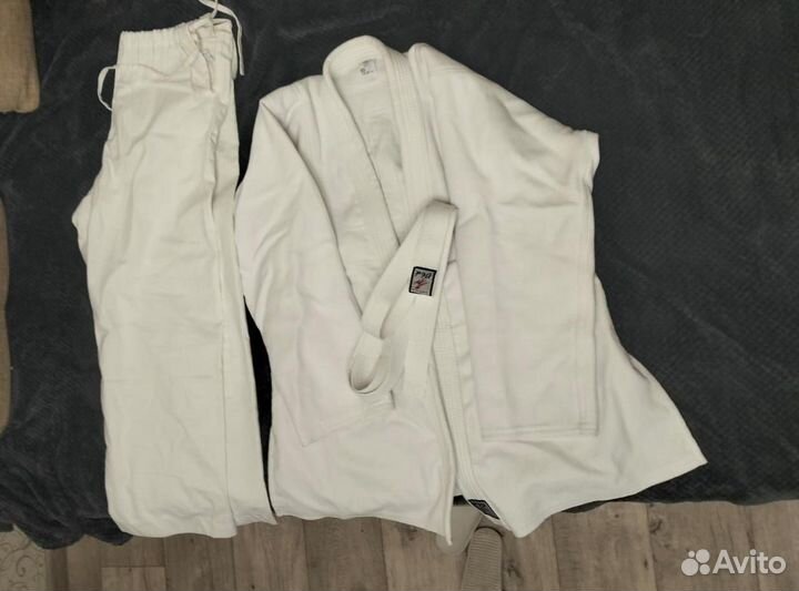 Кимоно, размер 170 см,одевали несколько раз