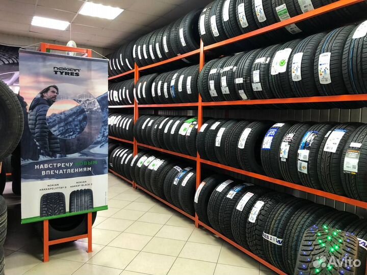 Viatti Bosco Nordico V-523 205/70 R15 96T