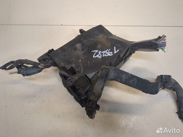 Блок предохранителей Toyota Auris E15, 2008