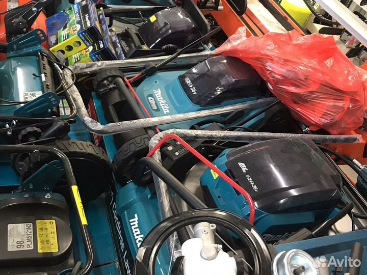 Газонокосилка аккумуляторная Makita dlm380pm2