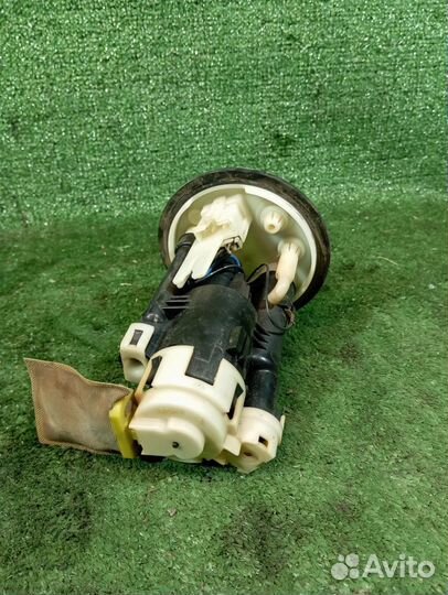 Насос топливный Mitsubishi Lancer Cedia