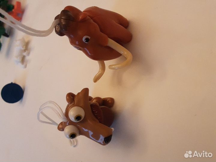 Киндер сюрприз 8шт+подарок самолет