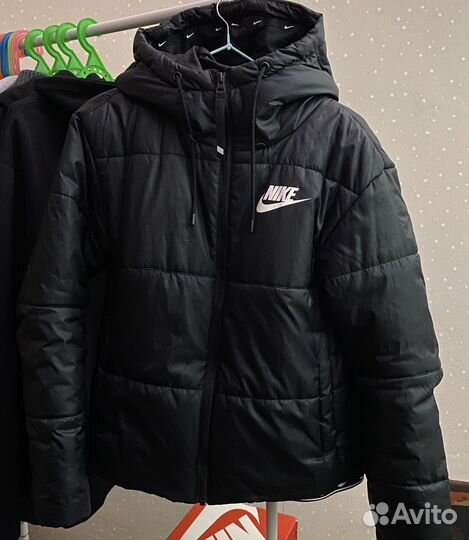 Куртка женская nike