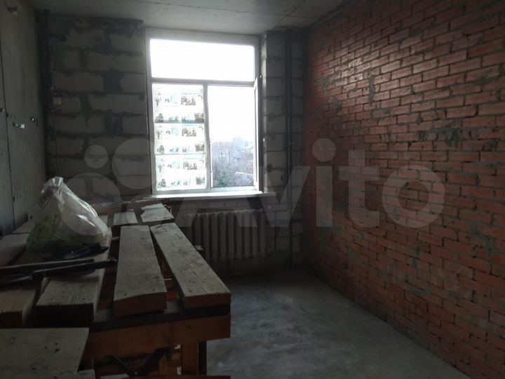 2-к. квартира, 72,6 м², 2/10 эт.