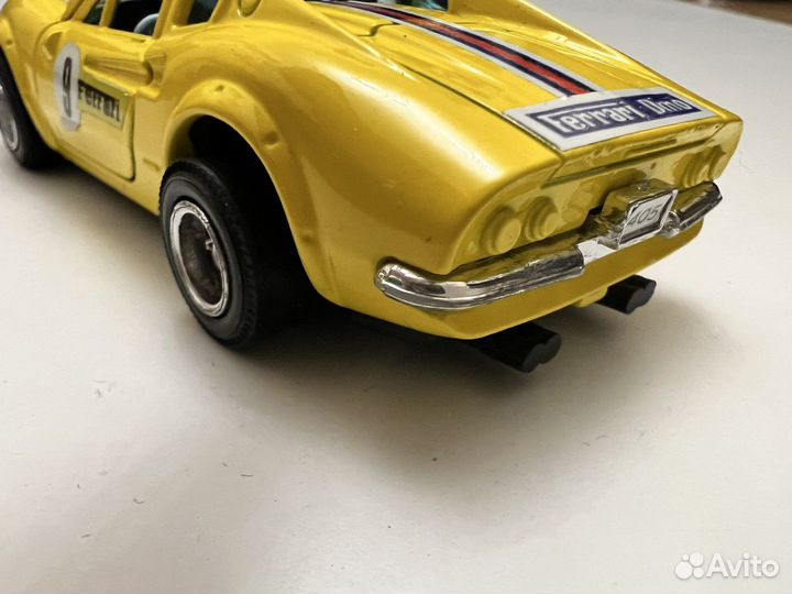 Машинка коллекционная ferrari dino shinsei mini