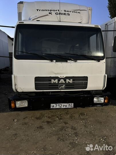 MAN LE 8.180, 2004
