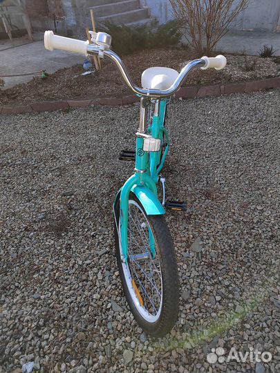 Подростковый велосипед для девочки Stels Pilot 200