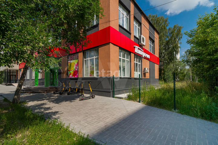 Продам помещение свободного назначения, 1424.6 м²